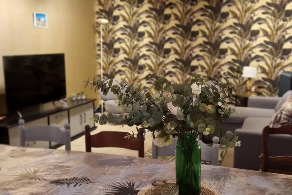 Grand Gite - Le Saint-Chrirtophe Châteauroux Εξωτερικό φωτογραφία